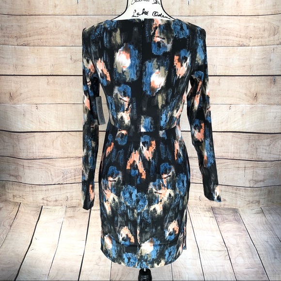 SALE❗️NYDJ JEMMA Melting Ikat Long Sleeve Dress 4P - Picture 10 of 16